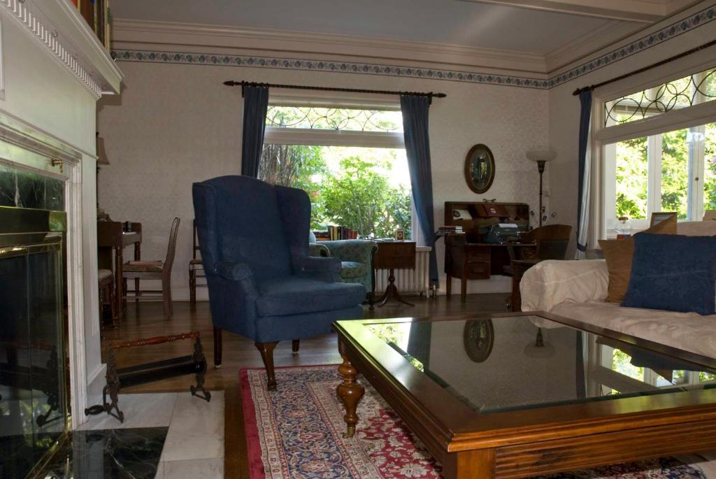 Bayside Bed And Breakfast Everett Exterior photo